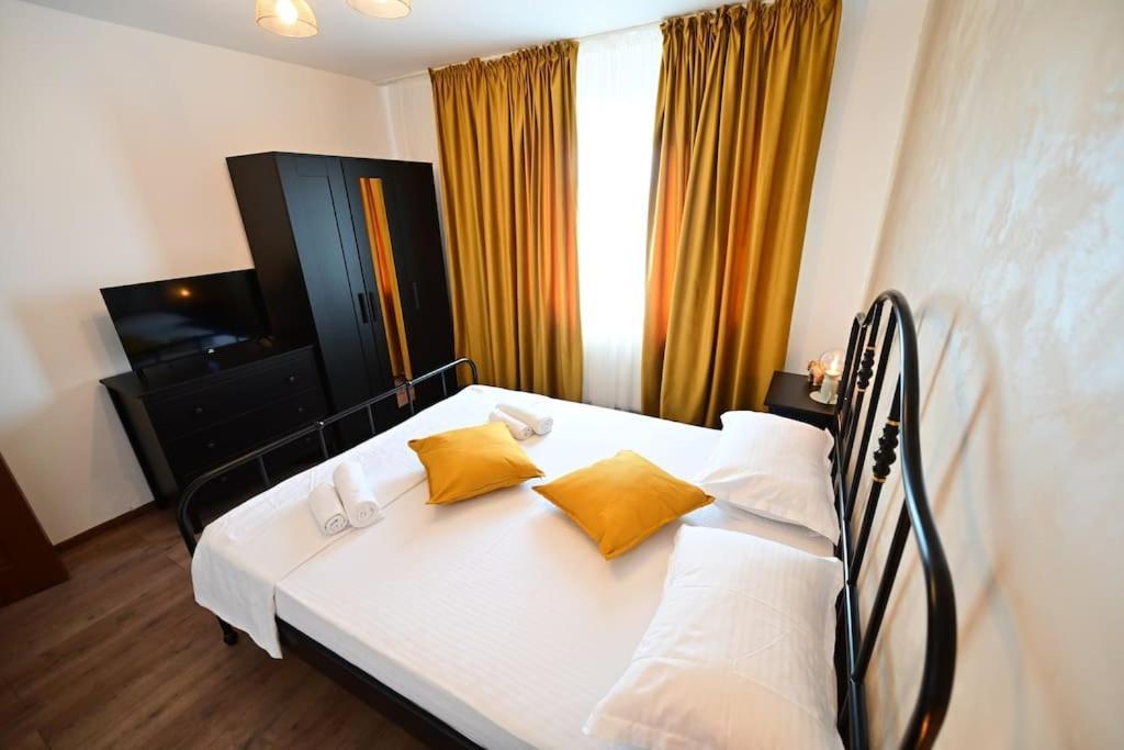 Flh - Apartament Damar Sibiu Esterno foto